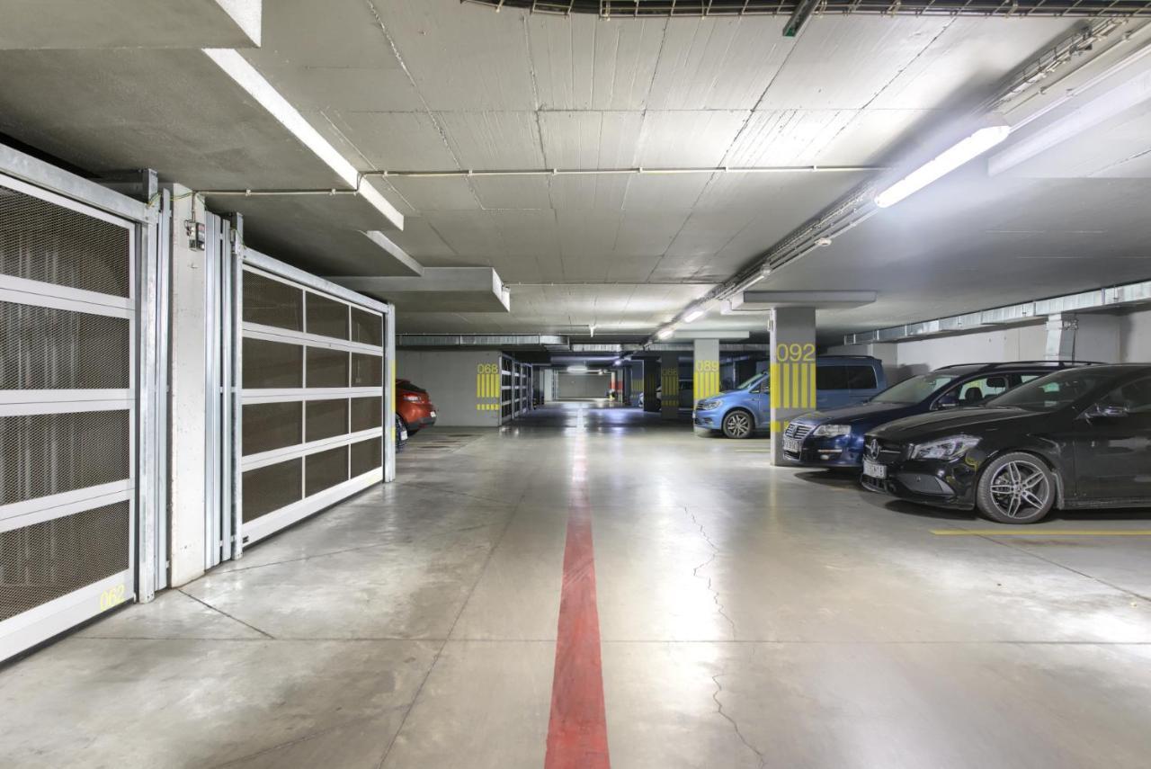 City Center Apartament Parking By Impero 波兹南 外观 照片