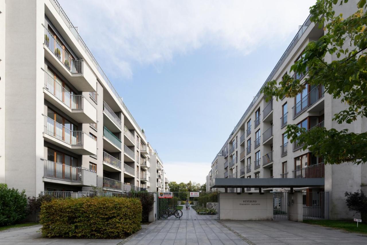 City Center Apartament Parking By Impero 波兹南 外观 照片
